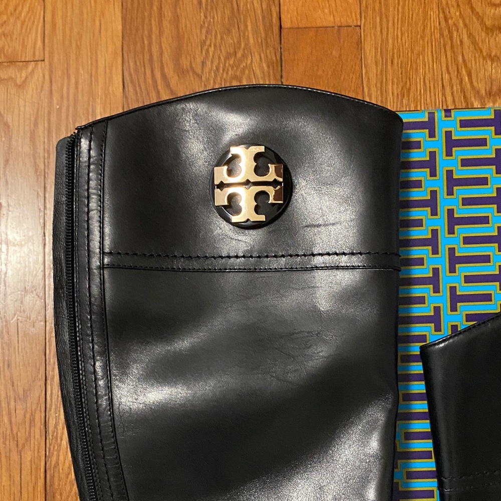 Black Leather Riding Boots - Picture 3 of 4